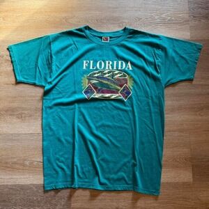 Vintage 1990s Florida puff print Multicolor Shark Nature tee Size XL